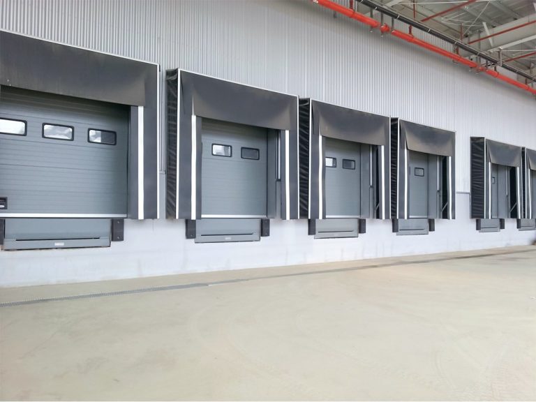 Dock提升门：高效物流与工业装卸的关键门户缩略图