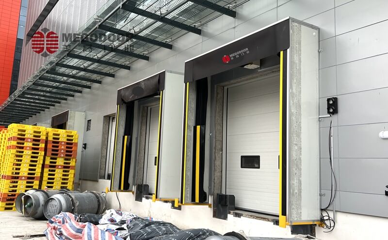 Dock提升门：高效物流与工业装卸的关键门户插图6