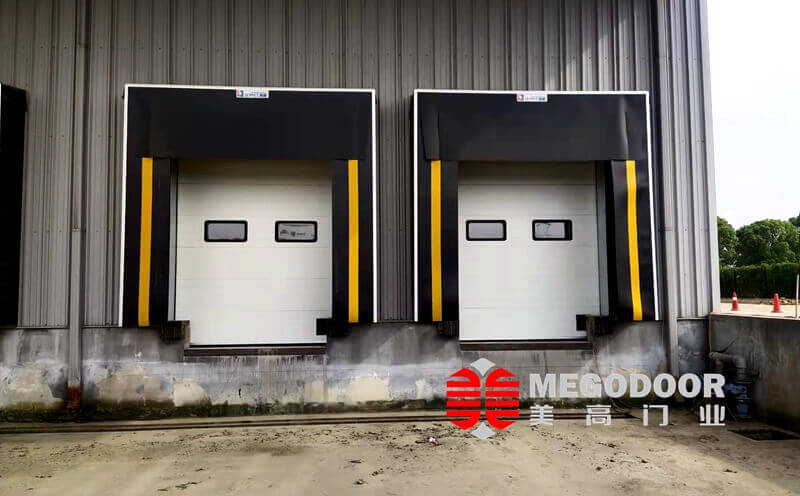 Dock提升门：高效物流与工业装卸的关键门户插图7